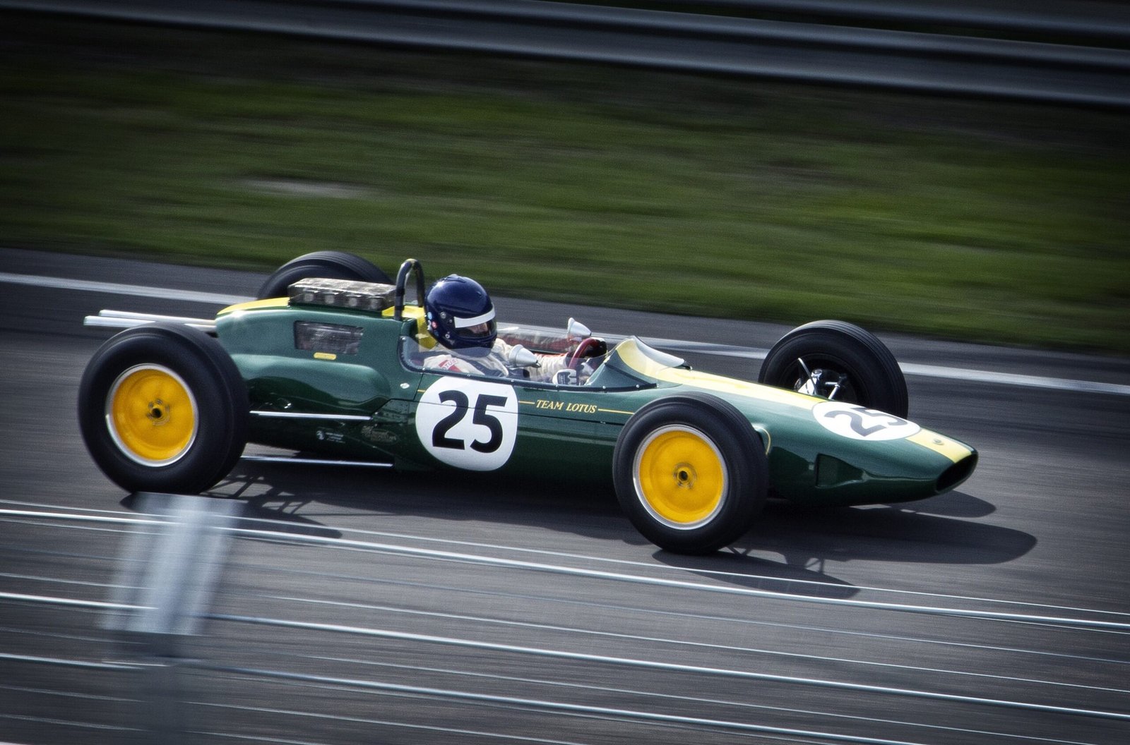 Aston Martin DTF (Copy)